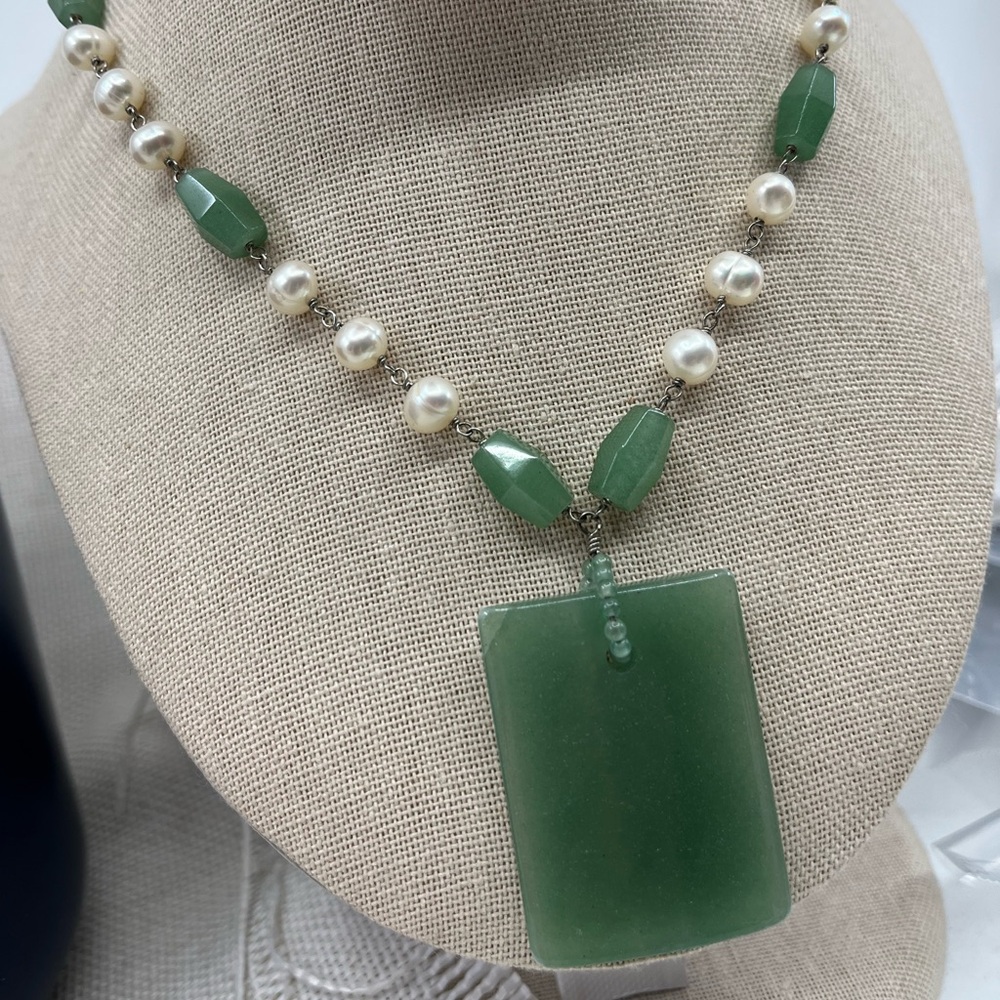 Vintage Green Jade Nephrite & Pearl Sterling Silver Necklace 925 Estate 16" - Picture 3 of 17